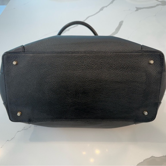 Roberto Cavalli Black Pebbled Leather Shoulder Bag - Picture 6 of 12